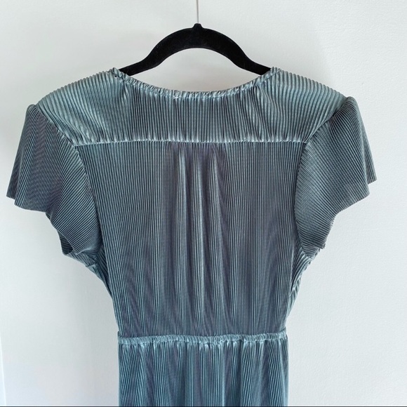 Baltic Born Athena Pleated Maxi Dress Lagoon NWT Maternity Friendly - Picture 4 of 12